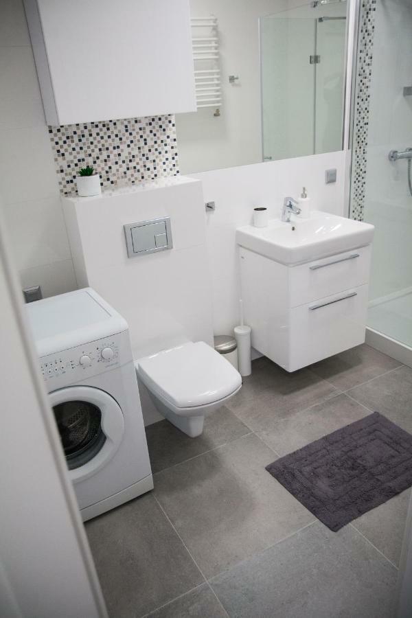 Apartament F&J Торунь Екстер'єр фото