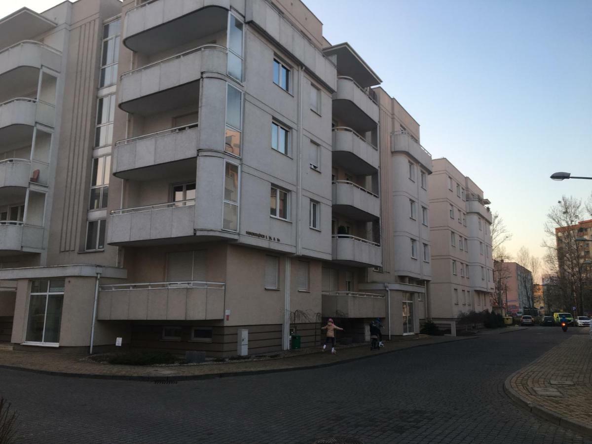 Apartament F&J Торунь Екстер'єр фото